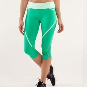 Lululemon Run Pace Crop Very Green / Fresh Teal 8